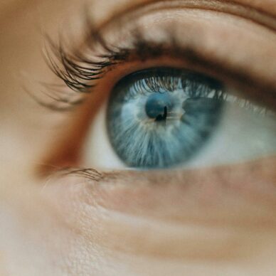 Le poids du regard des autres