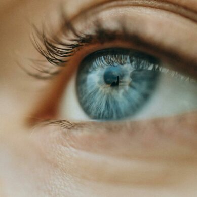 Le poids du regard des autres